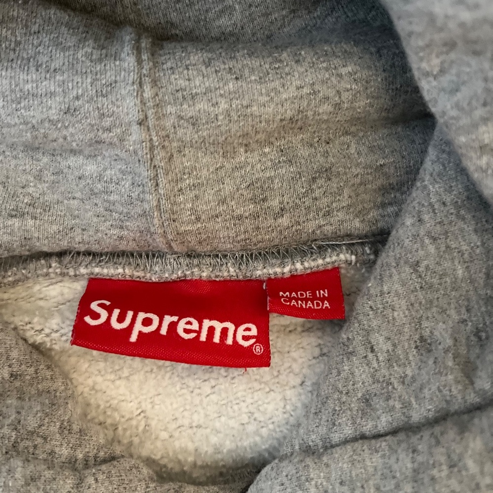 Supreme Squirel with Revolver Hoodie - Picture 2 of 4